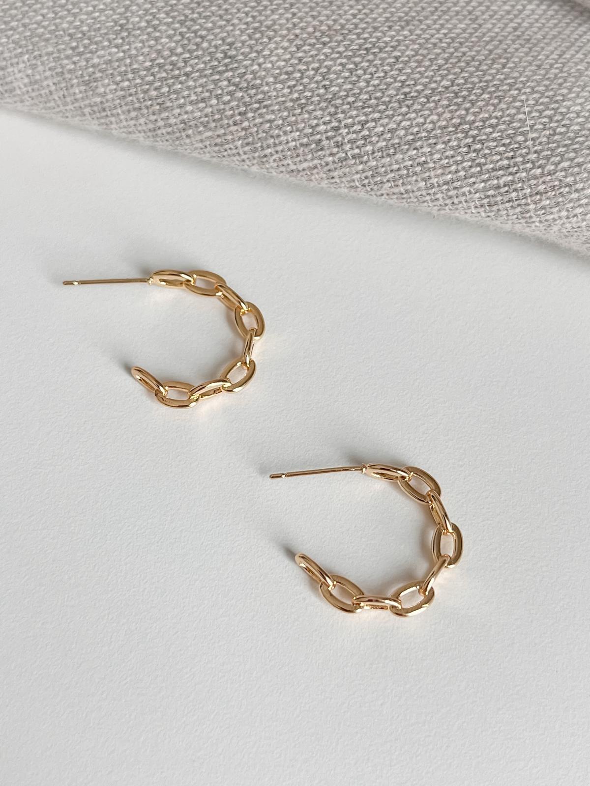 Chain hoops