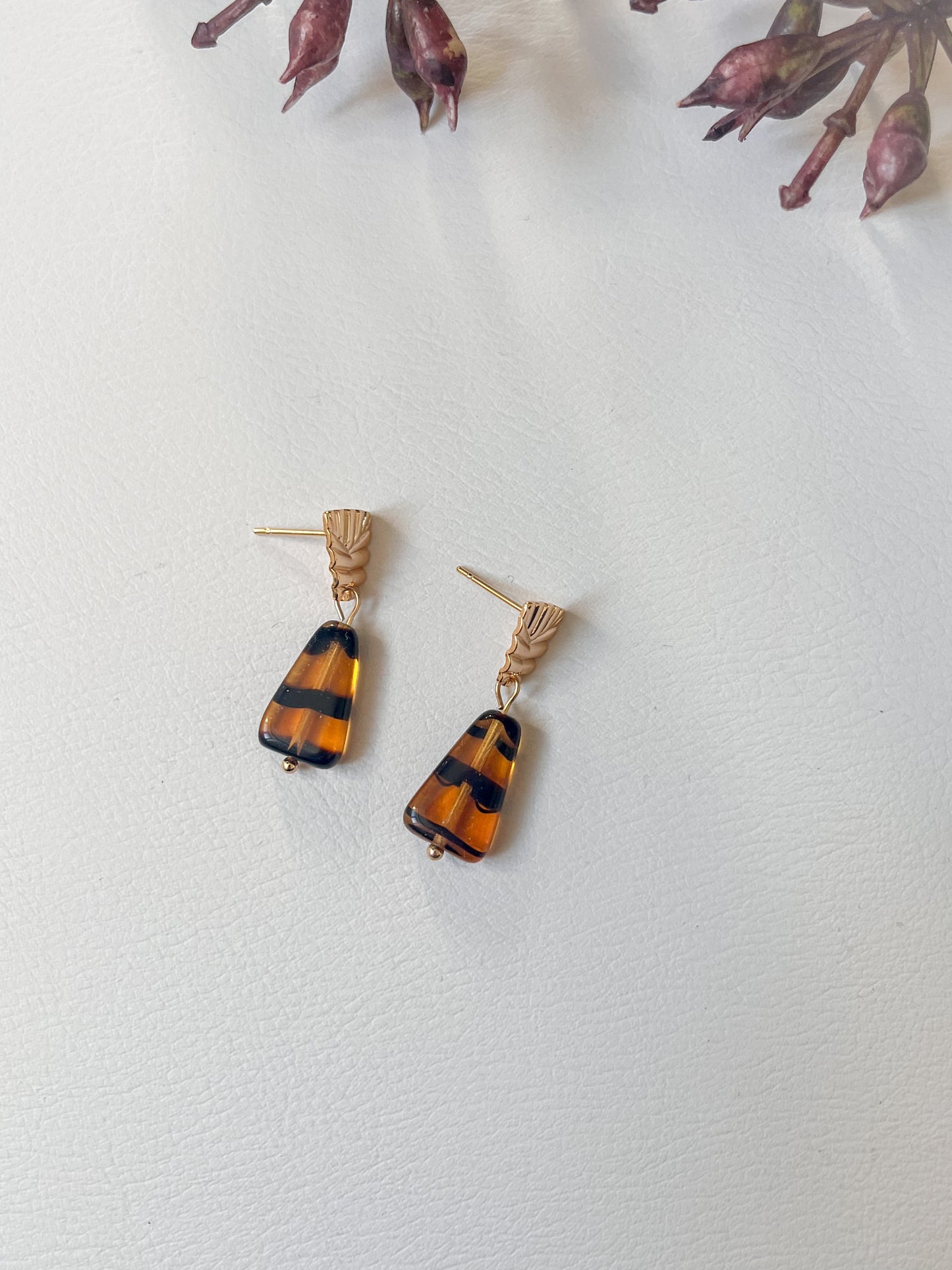 Chocolate brown - 27