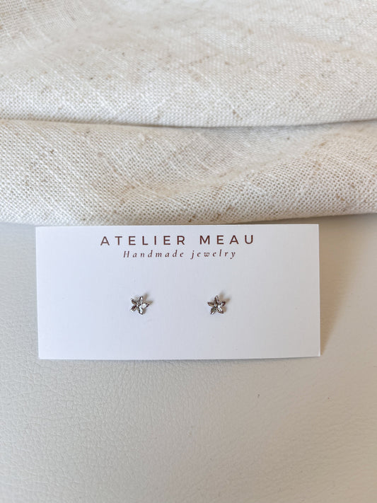 Silver flowers