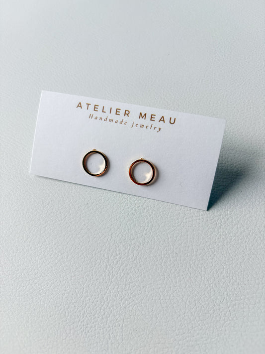 Gold circles